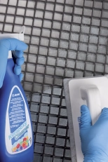Очиститель эпоксид. затирки Mapei ULTRACARE KERAPOXY CLEANER. 0,75 л. Италия.