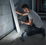 Аккумуляторная дрель-шуруповерт BOSCH GSR 180-Li с зарядным GAL 18V-20.