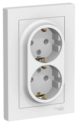 Розетка Schneider Electric AtlasDesign ATN000124 с/з. РФ.