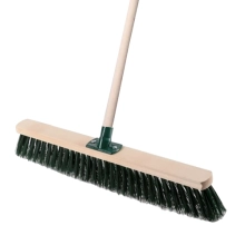 Щетка для уборки с черенком 600х50х20 мм