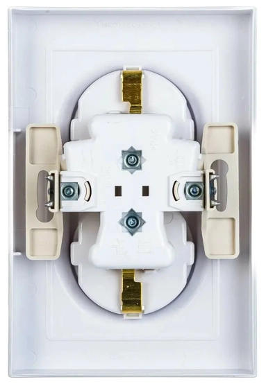 Розетка Schneider Electric AtlasDesign ATN000124 с/з