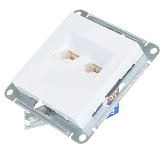 Розетка компьютерная Schneider Electric AtlasDesign ATN000185