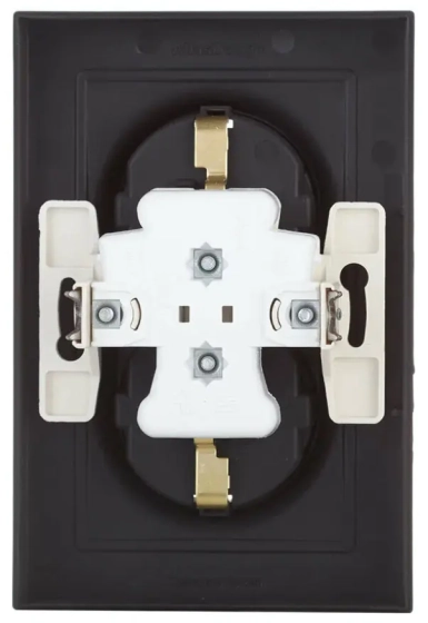 Розетка Schneider Electric AtlasDesign ATN001024 с/з