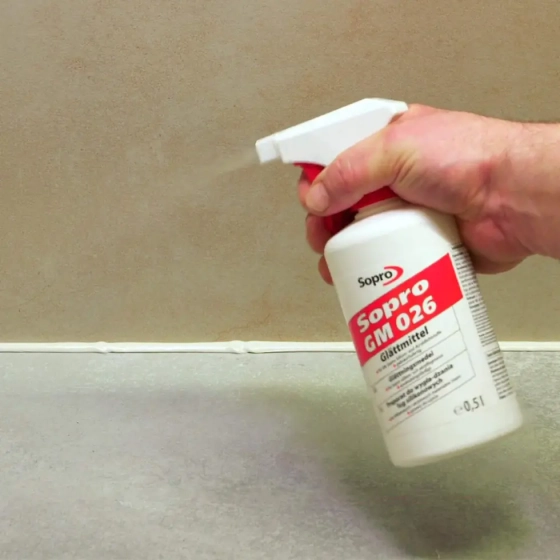 Препарат для заглаживания силиконовых затирок Sopro GM 026, 0,5 л