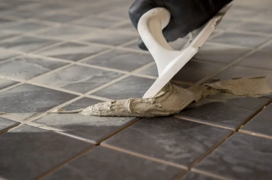 Фуга Mapei ULTRACOLOR PLUS №131 (ваниль) 2 кг