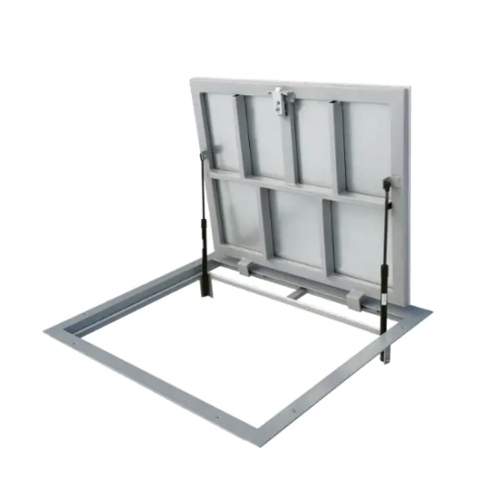 Люк напольный Гарант 70х80П см