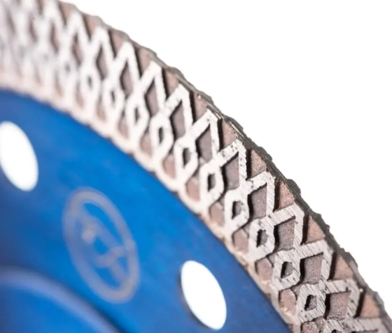 Круг алмазный отрезной 125х22 мм ультратонкий Hilberg (HM402)