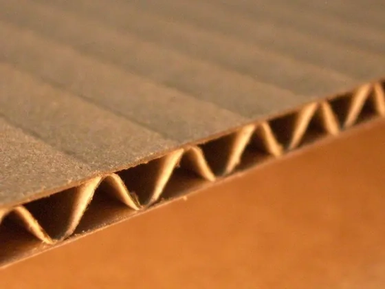 Картон укрывочный трехслойный Постройка, 2х1 м