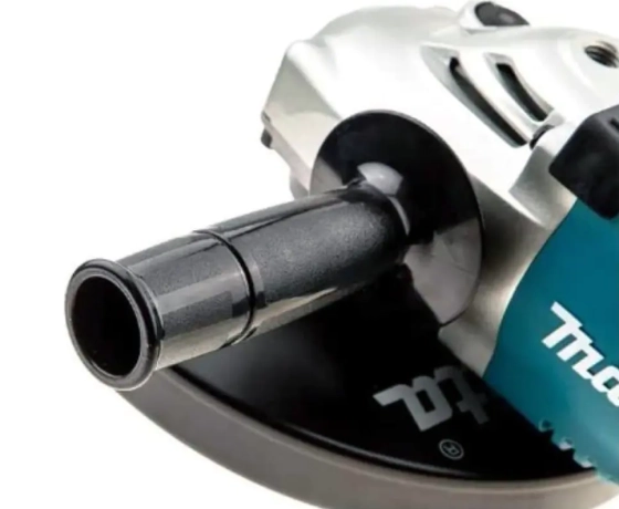 Угловая шлифмашина (болгарка) Makita GA9020SF