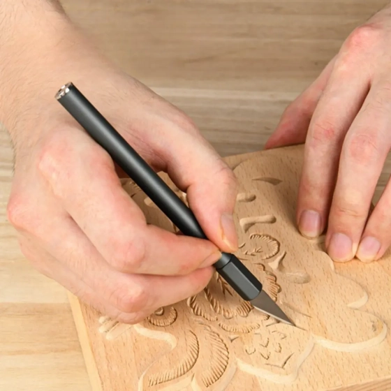 Нож-скальпель Deli YS (EDL359201A) + лезвия 10 шт