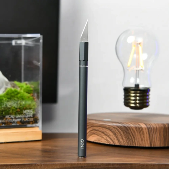 Нож-скальпель Deli YS (EDL359201A) + лезвия 10 шт