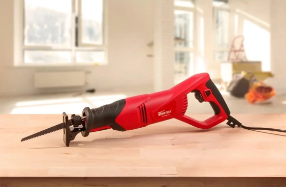 Пила сабельная Wortex SR 1508-1 E