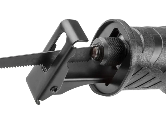 Пила сабельная Wortex SR 2313 E.