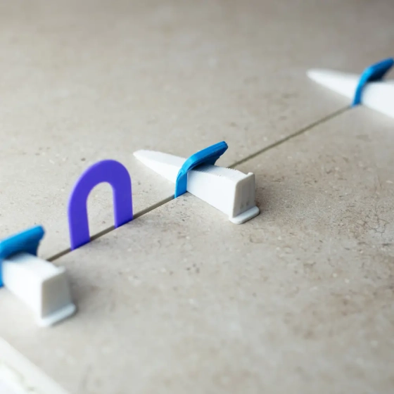 Подкова для плитки 1 мм 3D Krestiki 50 шт