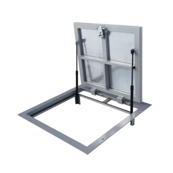 Люк напольный Гарант 70х70 см