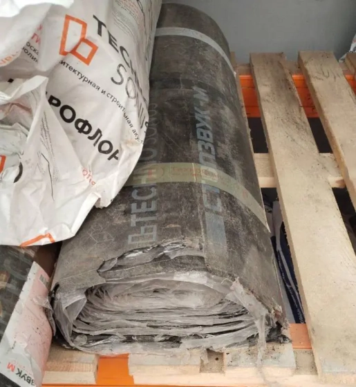 Полотно гидро-звукоизол. Звукоизол Флор 4,5 мм. В рулоне 10 м.кв. РФ.