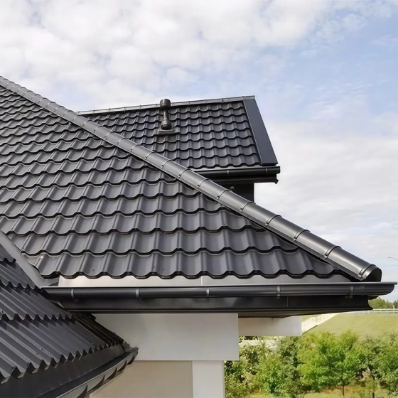 Модульная металлочерепица "Вилейская волна" 0,45 мм, RAL8017