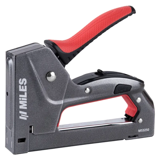 Степлер строительный для скоб 4-14 мм Miles M53250/T