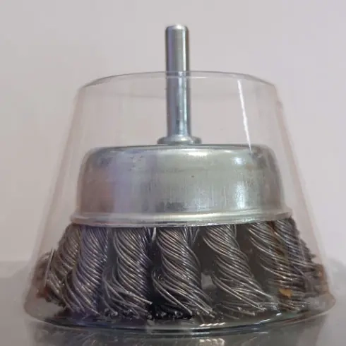 Щетка-крацовка чашка косичка 75 мм HAMMER (02400-700075)