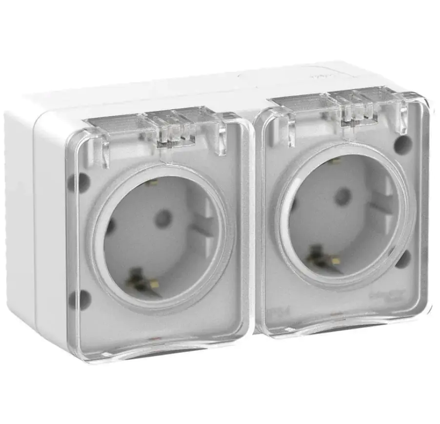 Розетка IP54 Schneider Electric AtlasDesign ATN540126 с/з. РФ.